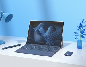 Microsoft Surface Go 2 | 3D Animation - Alexander Aninias