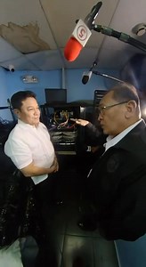 549K views · 7.5K reactions | Panoorin: Usec Gilbert Cruz ng PAOCC at NBI Director Jimmy Santiago, pinasok ang server room kung nasaan ang mga equipment na ginagamit para sa text blast at router na ginagamit naman sa pananakot at paniningil. | John Consulta | Facebook