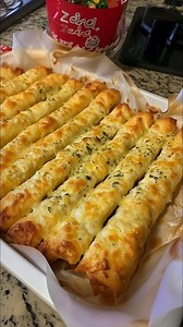 "These are phenomenal! The crust is so light and flaky, the filling is delicious, and they are fun to eat. My husband said they are the best things I've ever made and my kids loved them." Recipe in (c.o.m.m.e.n.t ).👇 | Easy Recipes