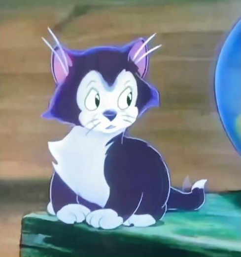 Pinocchio -Cleo & Figaro -Scene 1941