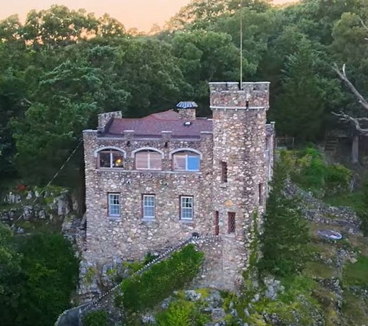 Sky High Castle, Joplin, Missouri