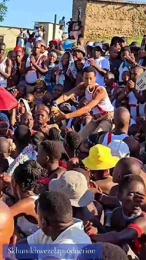 ibomvu indoda♥️🍻