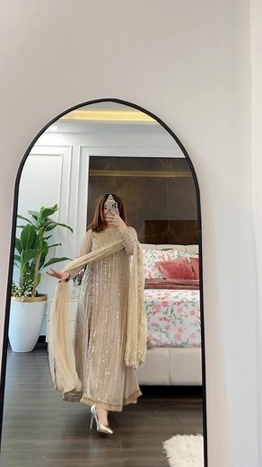 4.8K reactions · 147 shares | @farahharis1 stuns in @sayaabbyfatima ✨ #lifestylepakistan #pakistaniwear #pakistanifashion #indianfashion #indianwear #shadi #formalwear Pakistani clothes, pakistani dresses, formal wear, wedding wear, wedding guest wear, semi formal, indian | Lifestyle Pakistan | Facebook