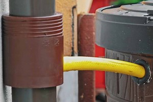 Le collecteur EDA, indispensable pour les récupérateurs d'eau de pluie, est à moins de 16 €