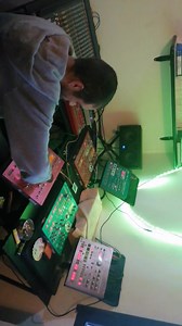 25K views · 982 reactions | Teaching some tricks and skills to my brother, I created just a pattern that sounds like to much to my ears. Old school Tekno track 170 bpm. #stayalien #newnoise #tekno | Alien J | Facebook