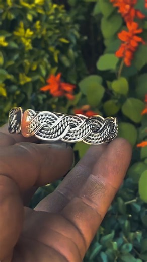 kamlesh Sariyam🤑 on Instagram: "Silver kada processing ✅"