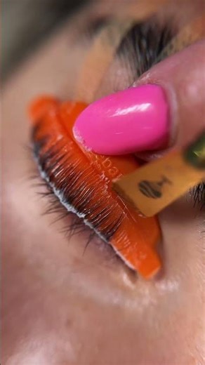 Flex and Set checks are crucial for consistent lash lift results.