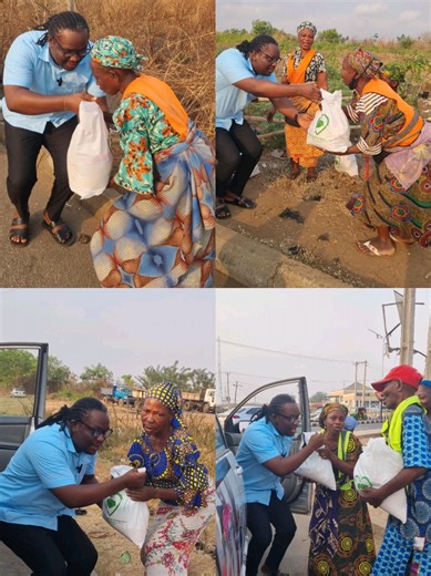 Today, i was at Ilorin, Kwara State, to support our roadside sweepers. They came as early as 5am to sweep the roadside. Some of them are elderly women struggling hard to survive in this period. Many of them said nobody has ever done this to them in Ilorin except me being the first person at Ilorin. May God help us all 🙏👏 Let's keep doing our best, Givers never lack👏🙏. #gsf_foundation #gsf_foundation01 #giverssupportivefoundation