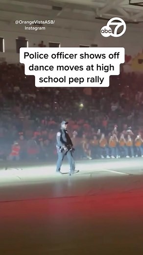 A police officer at a SoCal high school showed off some dance moves during a pep rally. #news #abc7la #abc7eyewitness #highschool #highschoolrally #rally #policeofficer #police #orangevistahighschool #perris #dance #dancevideo