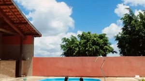 Brincando na piscina!
