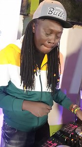 Islandoz Finest Deejay Patiz [islandoz Finest] on the decks 🔥🔥 #CampoJamdown | Vybez Radio