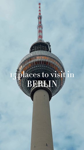 15 places to visit in Berlin 🐻🇩🇪 ❤️ 🏠 Nikolaiviertel: visiting here looks like stepping back in medieval times. The area was destroyed during WWII, but reconstructed following historical records 🍻 Klunkerkranich: a rooftop located at the top of a mall, it’s the perfect for a drink and enjoy an incredible view over the city. Sunsets from here are incredible! ⛪️ Berlin Cathedral: one of the most important landmarks in the city. It’s possible to visit the inside and the dome 😍 View from Franz