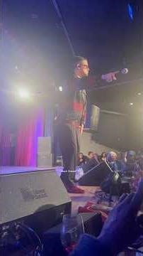 El DeBarge paying homage to Luther Vandross