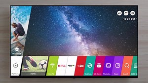 【LG Magic Remote: 存取捷徑更方便】 而家電視功能愈來愈多，有無發覺而家嘅遙控器都操作複雜咗？撳嚟撳去，真係有啲費時失事。 LG 嘅 Magic Remote 有「快速存取」功能，只要將你常用嘅應用程式或者頻道存取喺 1 至 9 嘅數字鍵到，完成設定後，下次只要長撳相關嘅數字鍵，就可以秒速睇到你想睇嘅內容喇，幫你慳番唔少時間！ #LGHK #LG #TV #webOS #遙控器 #快速存取 | LG Global