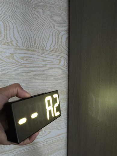 reloj digital para escritorio o hogar #reloj #escritorio #alarma #relojdijital