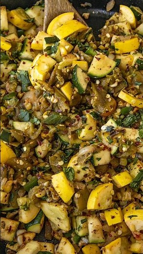 BEST Summer Side Dish: Calabacitas