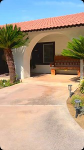 Arquitectura española moderna 🏡✨ Azulejos de barro, puertas de granero y personalizadas. Gated entry, alberca, asador ¡y hasta gallinero! 🌿 Espacio para caballos, granero o tu propio negocio—todo en el corazón del NW de Bakersfield. #bakersfield #realestate #realtorsofbakersfield #bienesraíces #bakersfieldrealtor #firsttimehomebuyer #rancho #ranchito #ranchitos #primercomprador #realtor #realtorsofinstagram #finca #casasenbakersfield | Monze Andrade Real Estate