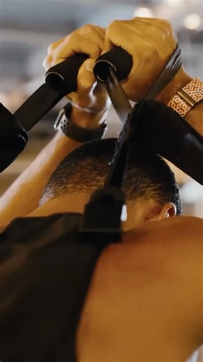 LONGEVITY HUB UAE on Instagram: "Strength doesn’t need volume. Lagree is controlled power, slow, deep, refined. A workout that shapes the body with intention."