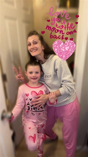 Thank you God, for this second chance.. but please let my babies know it was never them🙏🙏🙏 #imsosorry #regret & #gratitude is such a hard thing to balance every second of everyday.. there is not one thing that I do with them, that I don’t think of all three of you guys.. every moment I missed and continue to miss.. while getting to enjoy the moments with them almost doesn’t seem fair💔💔 but I can think about is what you must be thinking.. seeing pictures watching the moment thinking why.. wh