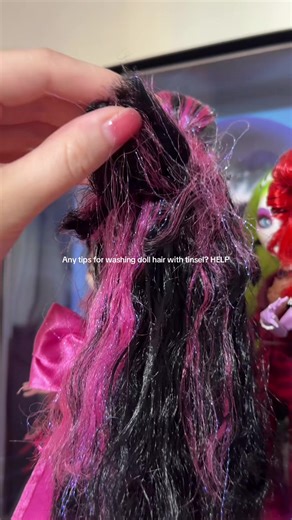 Tips for Washing Tinsel Doll Hair