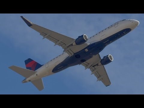 Delta Connection (SkyWest) Embraer E175LR Takeoff From Idaho Falls [N313SY]