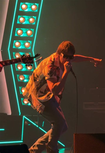 The Strokes opening night outfit ideas – what to wear on tour