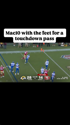 49erscast on Instagram: "The 49ers inch closer. Unfortunately the extra point was blocked. LA-28 SF-20 FTTB I| 49ers #49ersempire #redandgold #49ersfaithful #nflfootball #cbssports #espn #ninerempire #niners #ninergang #49ers #fttb"