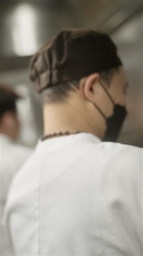 GOLDEN LOTUS | LOTUS on Instagram: "Is it just us, or is everything at Golden Lotus a 10/10??🥢✨ Stop by tonight and find your new favorite. We bet you can’t pick just one! #GoldenLotus #VietnameseEats #MondayCravings"