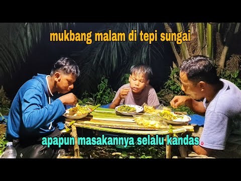 NIGHT MUKBANG ON THE RIVER'S BANKS || COOKING WILD PRODUCTS