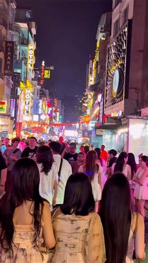 Best Nightlife in the World 🇻🇳 Vietnam After Dark #shorts #vietnam #nightlife