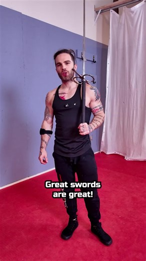 Greatswords are Great! #sword #martialarts #history #funny | great sword