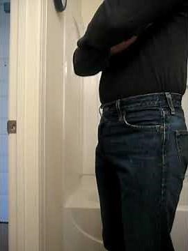 501 Levi's button fly bulge