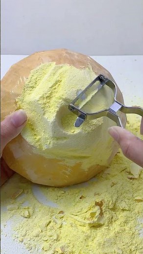 ASMR DIG A MYSTERY FUFUSQUISHY DIMAMOND KIT!!