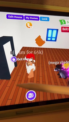 Exploring the Cozy Cabin House in Adopt Me! Tour and Transformations