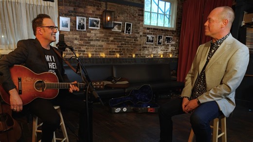 Thank you to Mark Erelli for an outstanding performance at last night’s Music to Our Eyes! We’d also like to thank everybody who tuned in to the sixth installment of our virtual music series! With all of your support, we can continue to accelerate our mission of finding treatments and cures for blinding diseases. Video Description: Foundation CEO Jason Menzo and singer-songwriter Mark Erelli sitting in Club Passim to discuss Mark's experiences with vision loss. Mark also performs several songs f