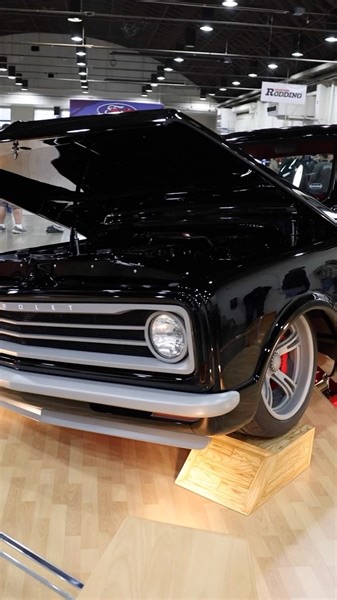 19K views · 1.5K reactions | While at the Grand National Roadster Show, we caught this insane ‘72 C10 built by our friends at Hot Rods by Dean. This LT4 powered beast sits on a Roadster Shop Fast Track chassis and has a ton of unique body mods. Some of which include a custom grille that has been pushed out 3-inches, a chop top and a highly modified hood that has the cowl integrated. | Fuelish Media | Facebook