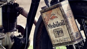 Mineral Oil vs Synthetic For Motorcycles | Motorcycle Gear 101