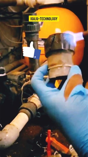 How to remove a PVC pipe from a PCV elbow #youtubeshorts #subscribe #pvc #pvcpipe #shortsrwanda