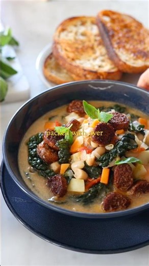 10-ingredient HIGH PROTEIN soup 🥣