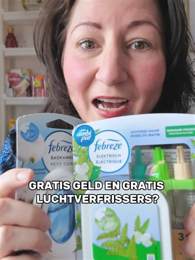 De actie bij Jumbo duurt nog t/m dinsdag 24 februari en de cashback officieel t/m 8 maart maar we weten nooit hoe snel het gaat! Neem je (VOLLEDIGE dus niet een korte) kassabon mee bij de kassa en scan hem met de app. Als hij het niet pakt helpen de volgende dingen: de bon kreukelen, op een totaal andere plek (dus ander licht) invoeren of gewoon even een paar uur wachten. Ik had mijn geld in de winkel al terug!