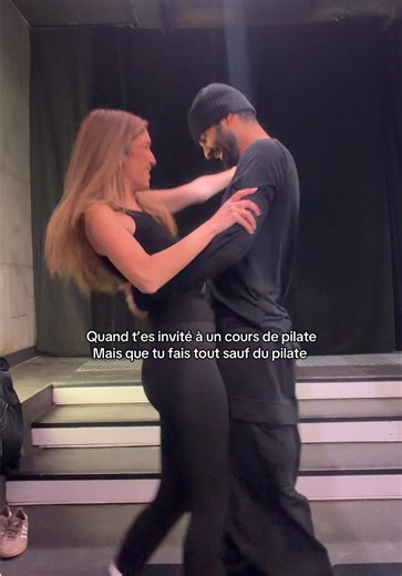 Supplement degaine de breakdancer des années 2000’ 😂 | pilate class