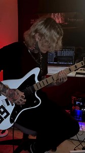 You don’t need a wall of amps to sound like you have a wall of amps 🤔 ToneHub gives you instant access to thousands of world-class tones captured directly from the real rigs of professional guitarists and producers. Try it for FREE today: www.stltones.com/products/stl-tonehub-plugin 📹 @jamobenadie riffing with @lanceprenc’s signature tones | STL Tones