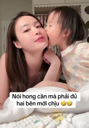 Nami và Cô Vy: Trò Chơi Cắn Thật Vui Nhộn 🤣