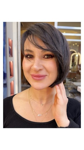 Sabit Akkaya Hair Stylist on Instagram: "Medium straight bob 🖤 @sevdaokuyuccu"