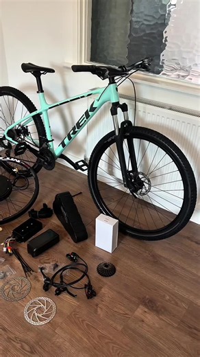 Trek marlin 4 for sale 2000W 52V 20AH #fyp #foryoupage #manchester