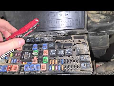 2013 F150 Fuel Pump Fuses & Relay