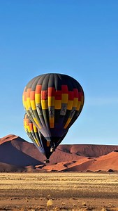 Long before noisy engines, mankind first discovered the sky in gentle giants like these. Floating above the Namib at sunrise, that same sense of wonder remains - come experience it for yourself! 🎈💭🇳🇦🎈💭🇳🇦🎈💭🇳🇦🎈💭🇳🇦 #sossusvlei #namibskyballoonsafaris #dreamitorliveit #namibia #desertdreams #balloonsafari #travelslow #bestofnamibia #namibdesert #hotairballooning #tripofalifetime #wanderlust #upupandaway | Namib Sky Balloon Safaris