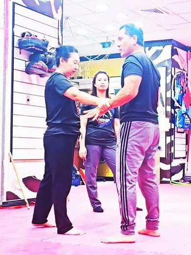 Joint lock technique for beginners