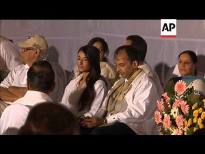 NEW Memorial service for Bollywood actor Dev Anand