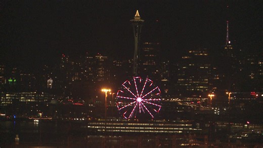 Candy canes light up Seattle Great Wheel